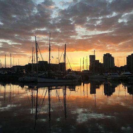 Luxury 1 Bed Ipswich Marina Apartment Free Parking Esterno foto